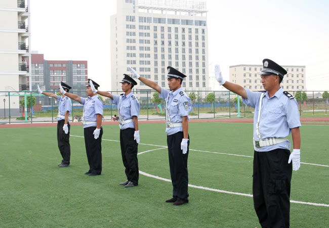 学校保安服务